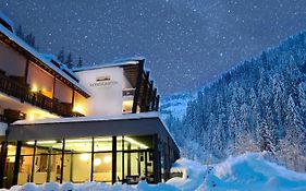 Hotel Rosengarten  4*